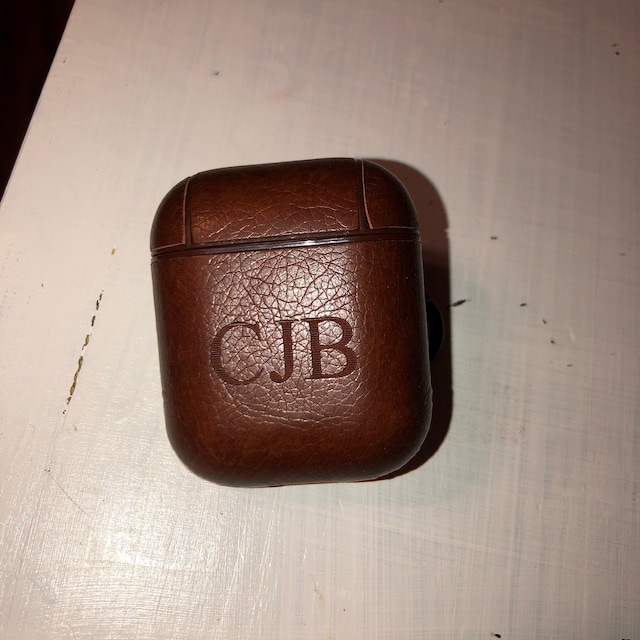 Personalized Engraved Leather AirPod Case with Clip Keychain | OFPod09