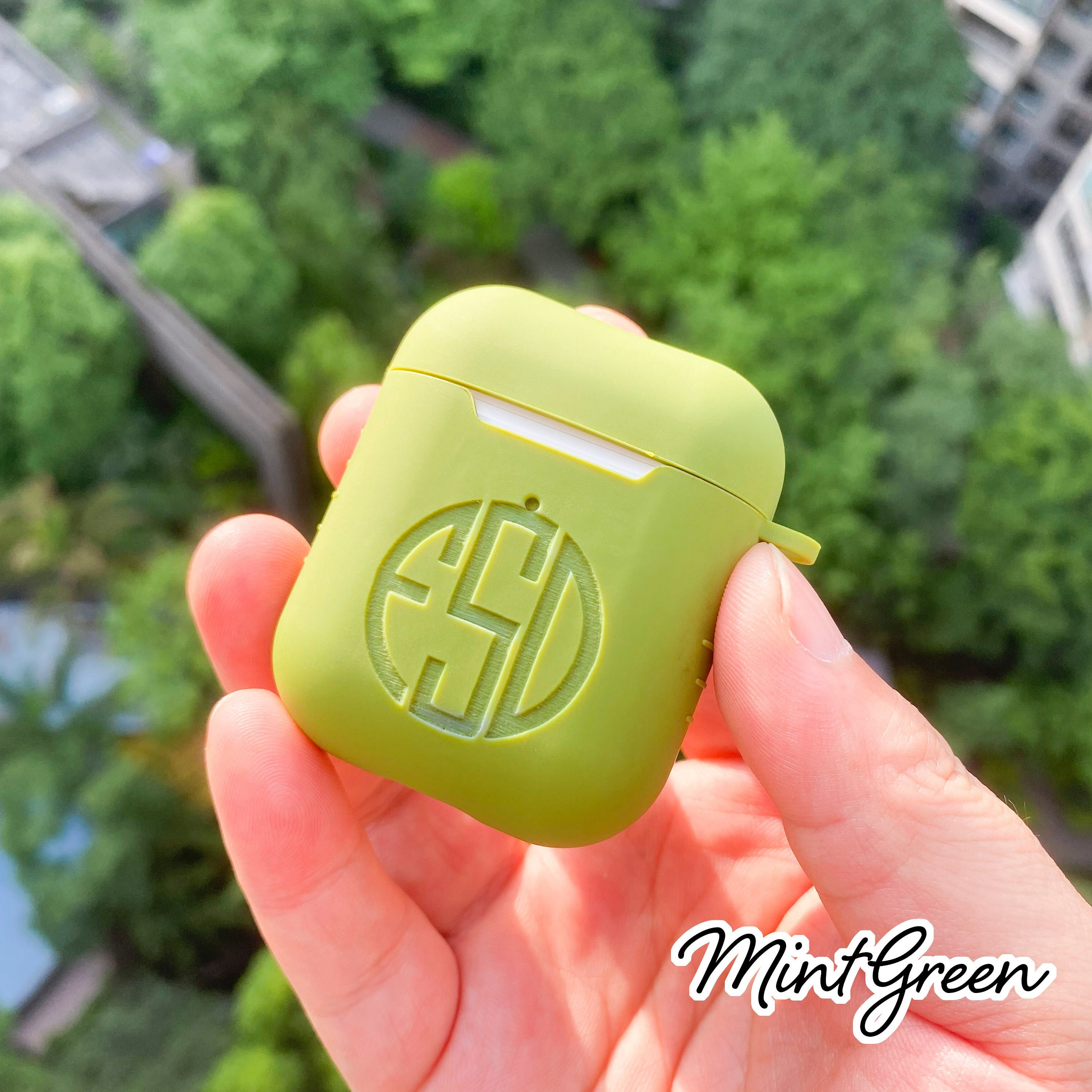 Personalized Silicone AirPod Case with Clip Keychain | OFPod08