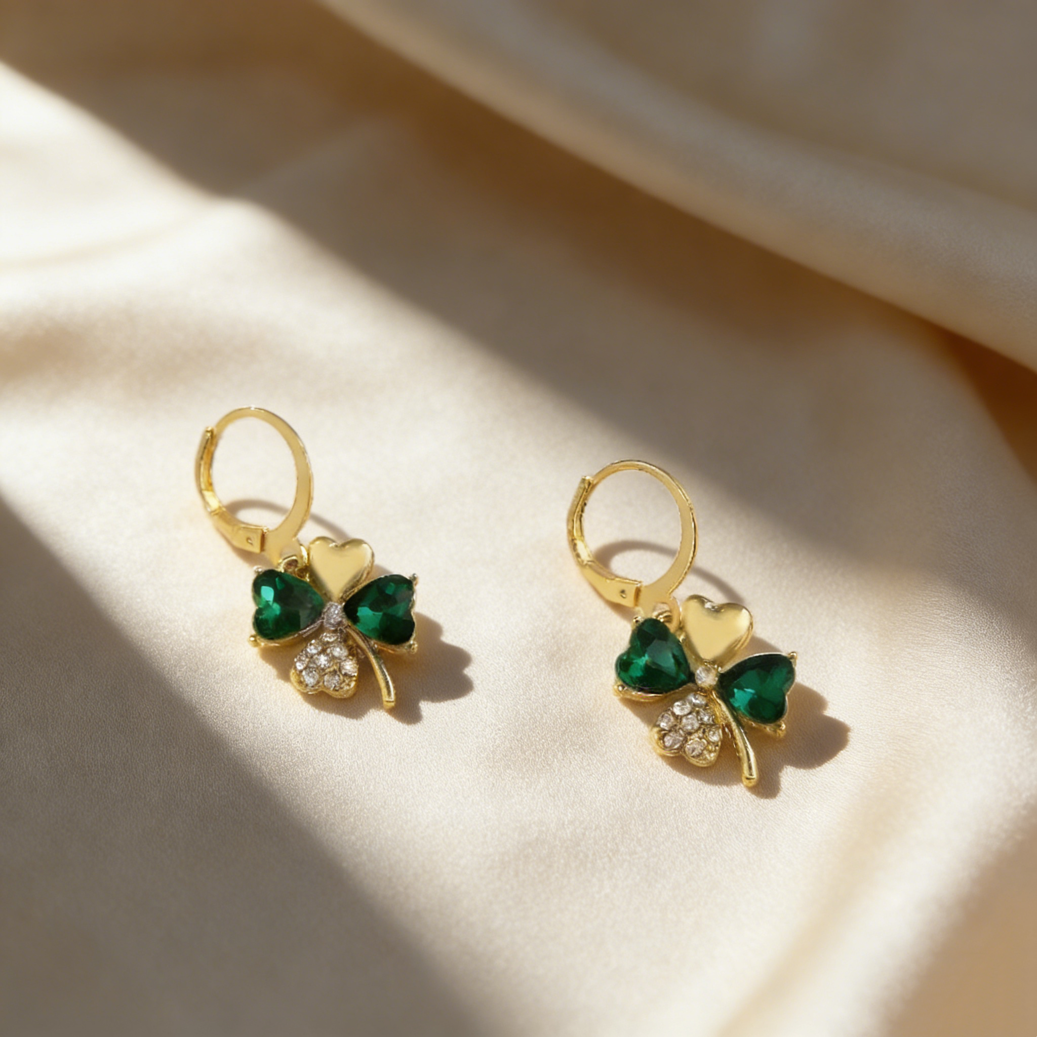 Elegant Heart-Shaped Four-Leaf Clover Earrings