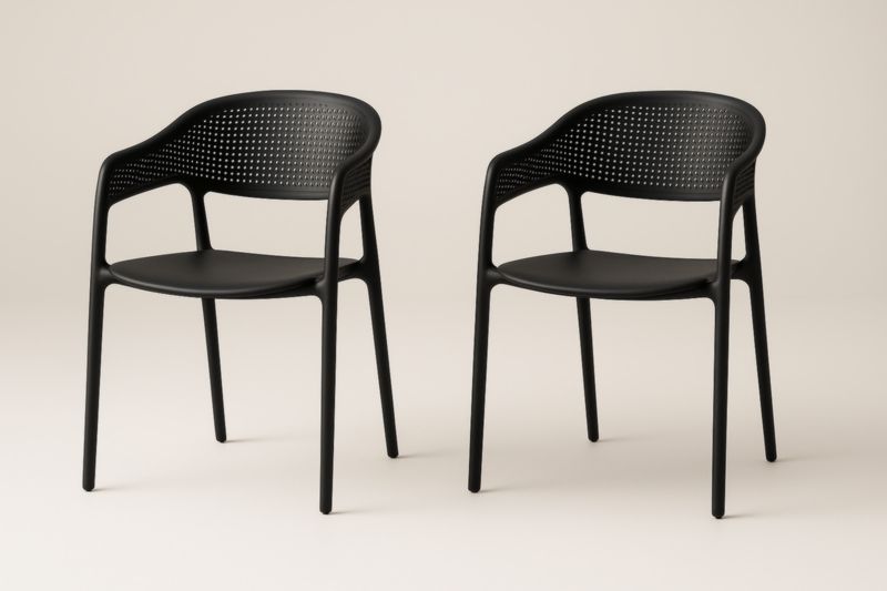 Set de 2 chaises empilables en plastique noir
