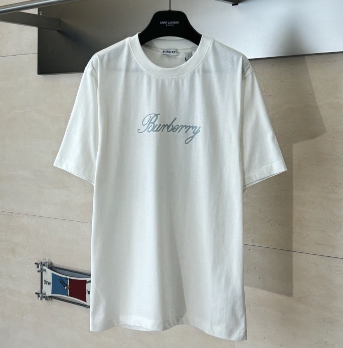 Burberry T-shirt
