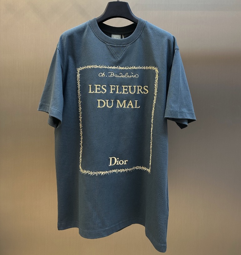 Dior T-shirt