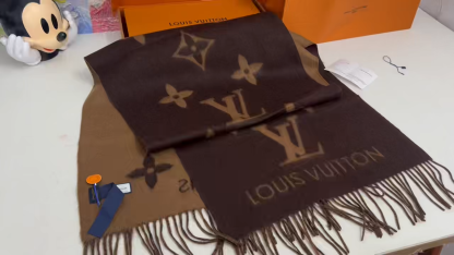 Scarf Quality Check