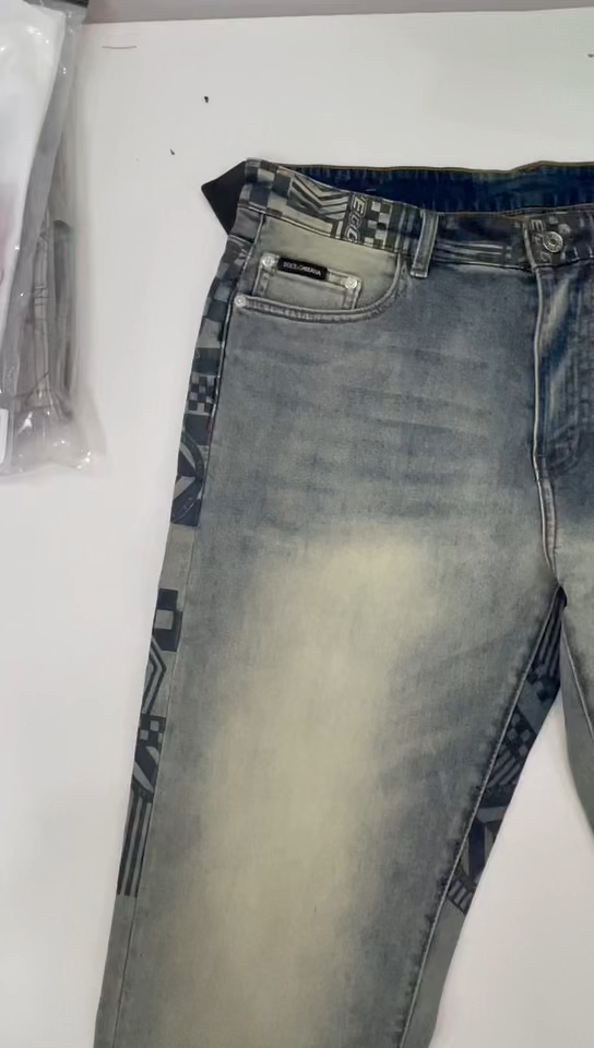 Clothes Quality Check