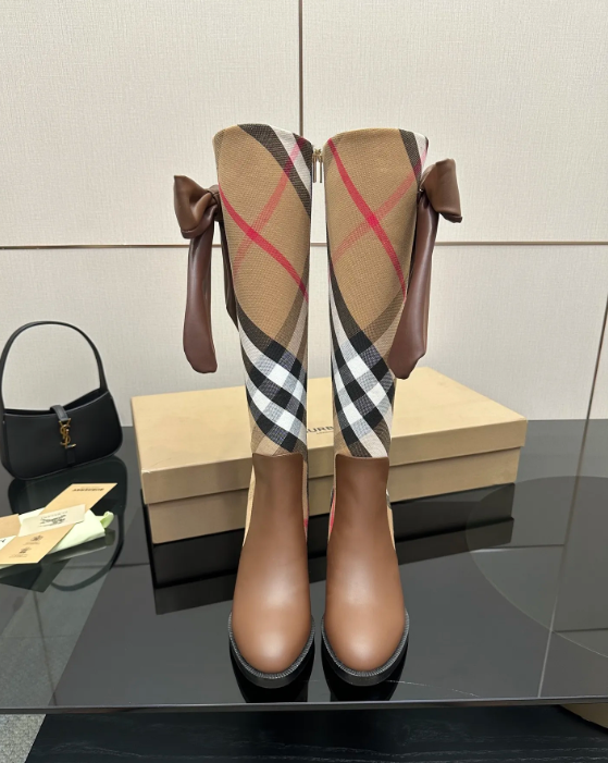 Burberry Ladies Shoes