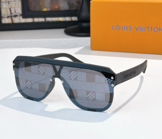 Louis Vuitton Glasses