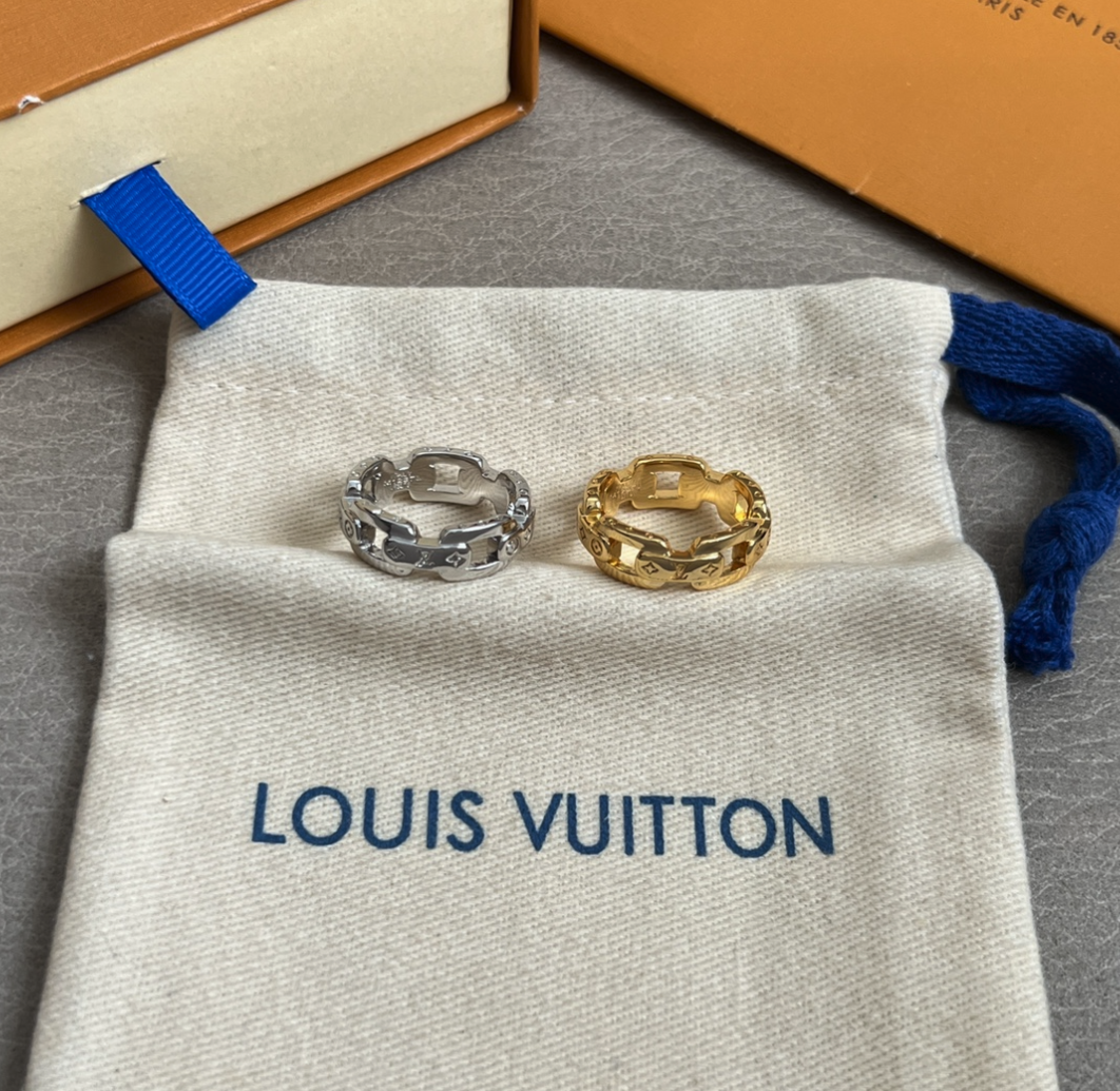 Louis Vuitton Ring