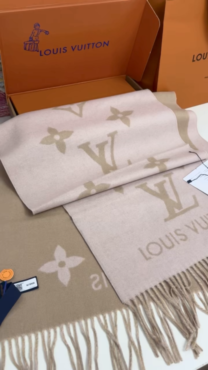 Scarf Quality Check