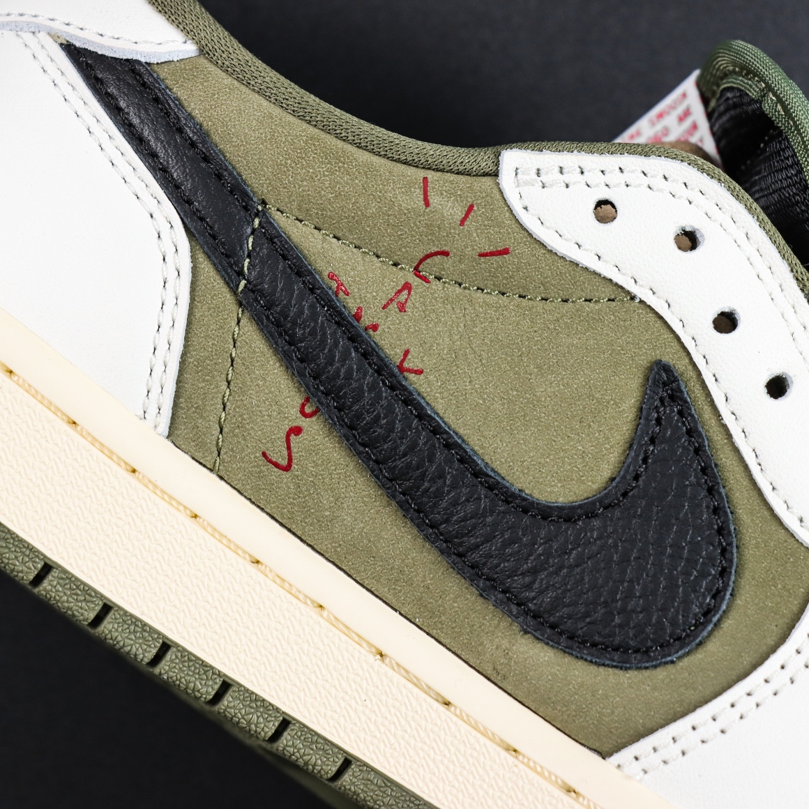 LJR Batch-Travis Scott x Air Jordan 1 Low "Medium Olive" DZ4137-106