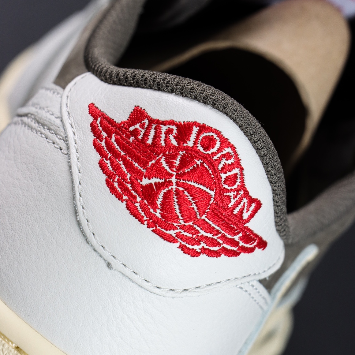 LJR Batch-Travis Scott x Air Jordan 1 Low OG SP "Sail and Ridgerock" DM7866-162