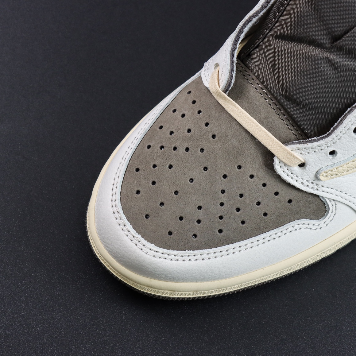 LJR Batch-Travis Scott x Air Jordan 1 Low OG SP "Sail and Ridgerock" DM7866-162