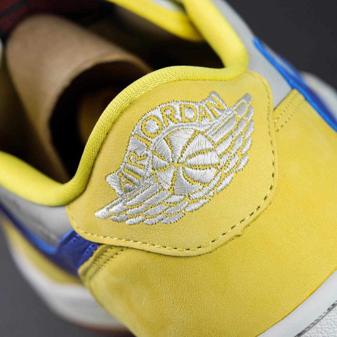LJR Batch-Travis Scott x Air Jordan 1 Low "Canary Yellow" DZ4137-700