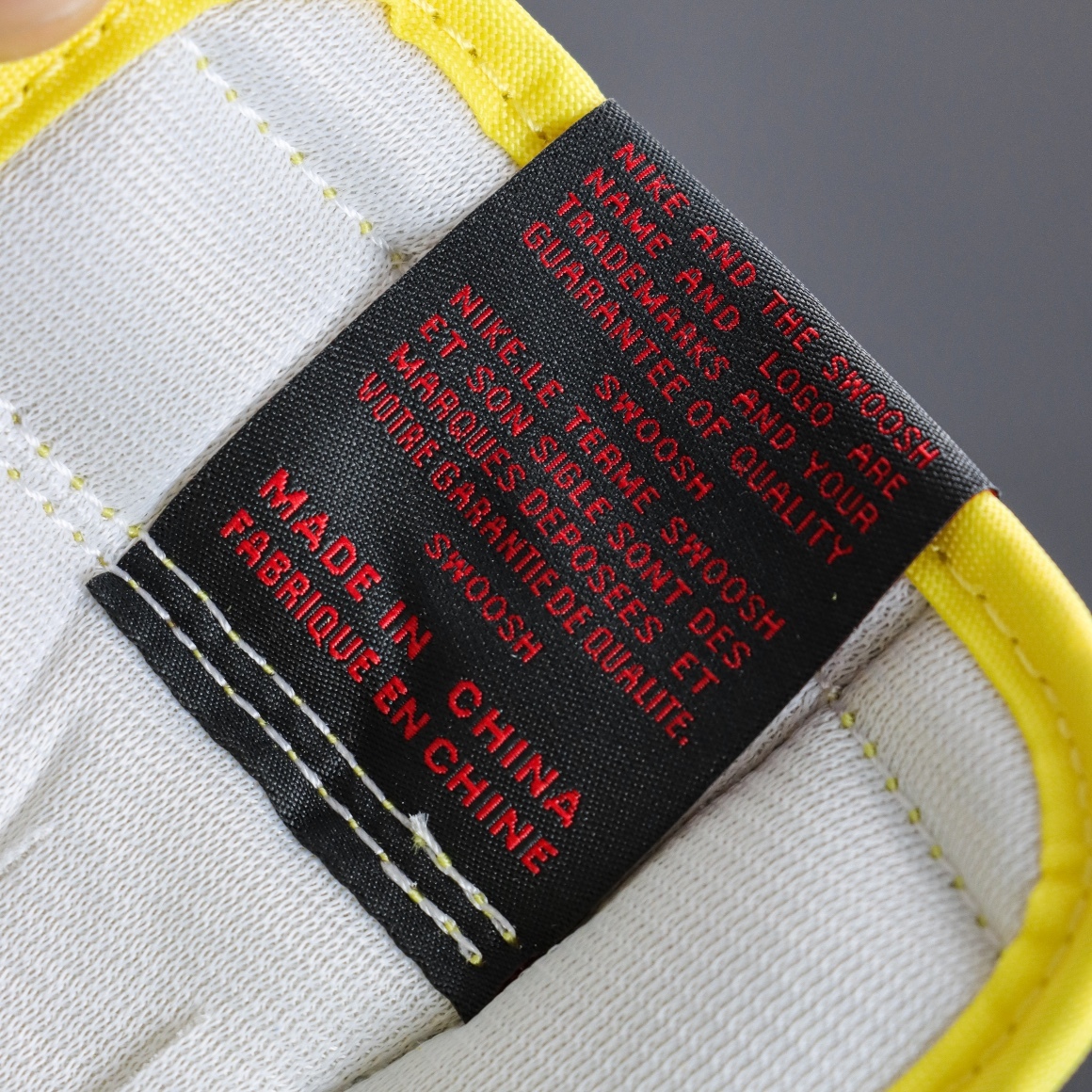 LJR Batch-Travis Scott x Air Jordan 1 Low "Canary Yellow" DZ4137-700