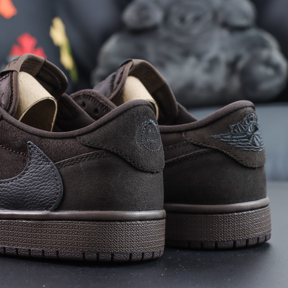LJR Travis Scott x Air Jordan 1 Low 
"Velvet Brown"  Travis Scott LJR