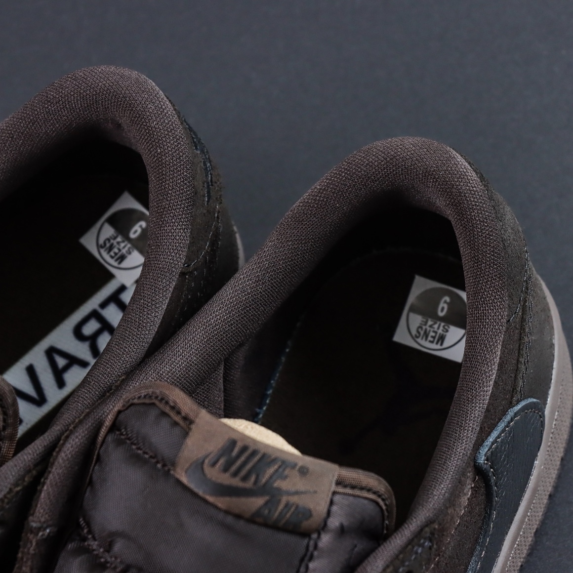 LJR Travis Scott x Air Jordan 1 Low 
"Velvet Brown"  Travis Scott LJR