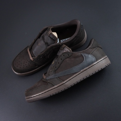 LJR Travis Scott x Air Jordan 1 Low 
"Velvet Brown"  Travis Scott LJR