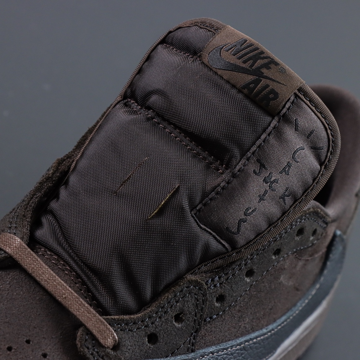 LJR Batch-Travis Scott x Air Jordan 1 Low "Velvet Brown" DM7866-202