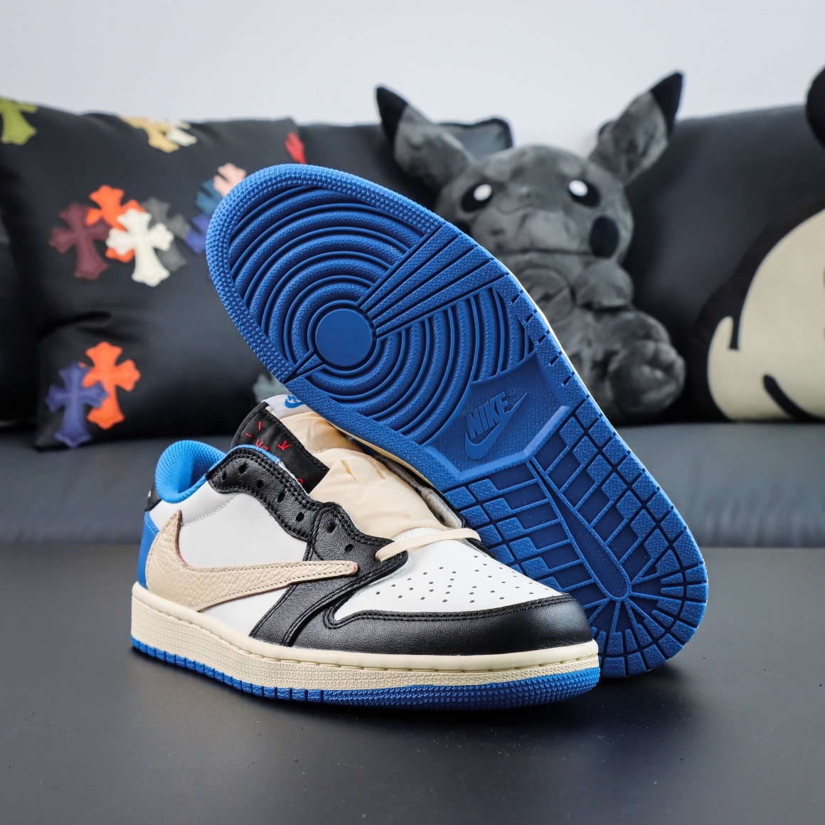 LJR Batch-Travis Scott x Air Jordan 1 Low “ Fragments” DM7866-140