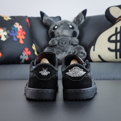 LJR Batch-Travis Scott x Air Jordan 1 Low "Black/Phantom" DM7866-001