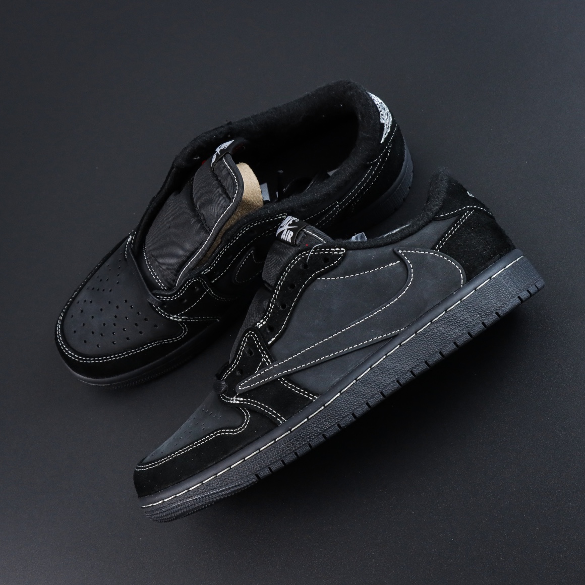 LJR Batch-Travis Scott x Air Jordan 1 Low "Black/Phantom" DM7866-001