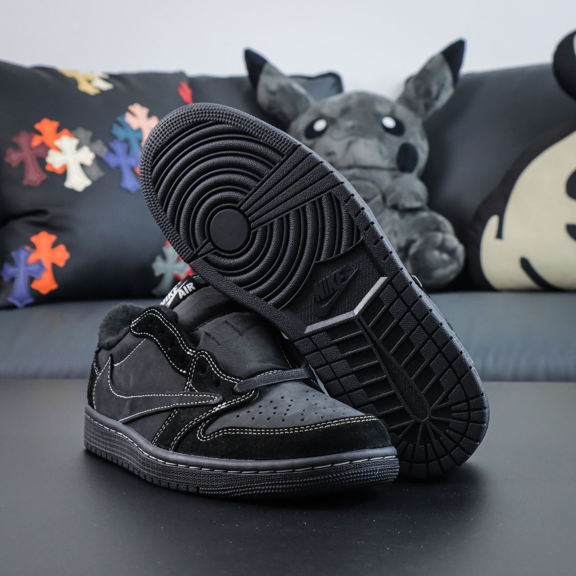 LJR Batch-Travis Scott x Air Jordan 1 Low "Black/Phantom" DM7866-001