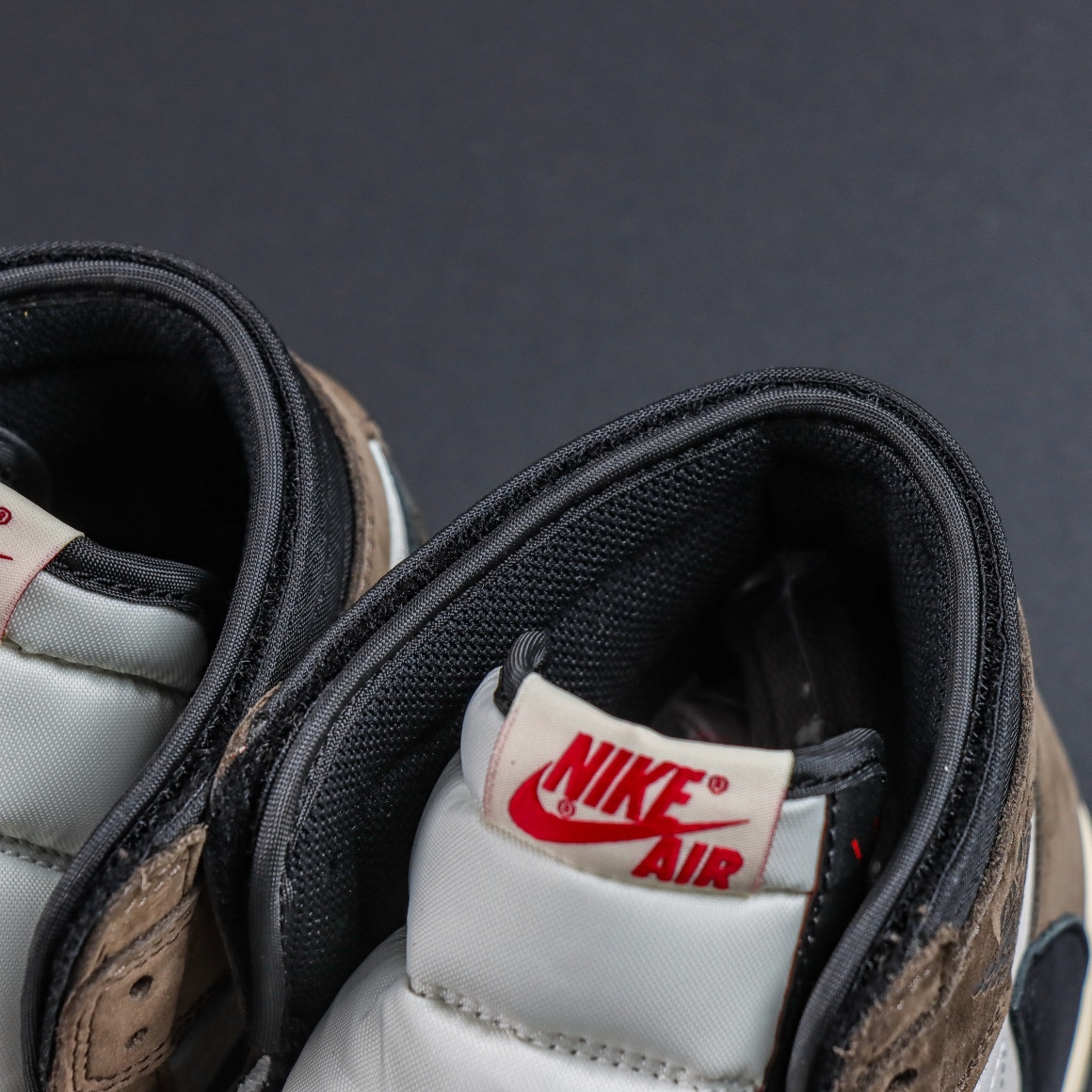 LJR Batch-Travis Scott x Air Jordan 1 High Og Ts Sp "Mocha" CD4487-100