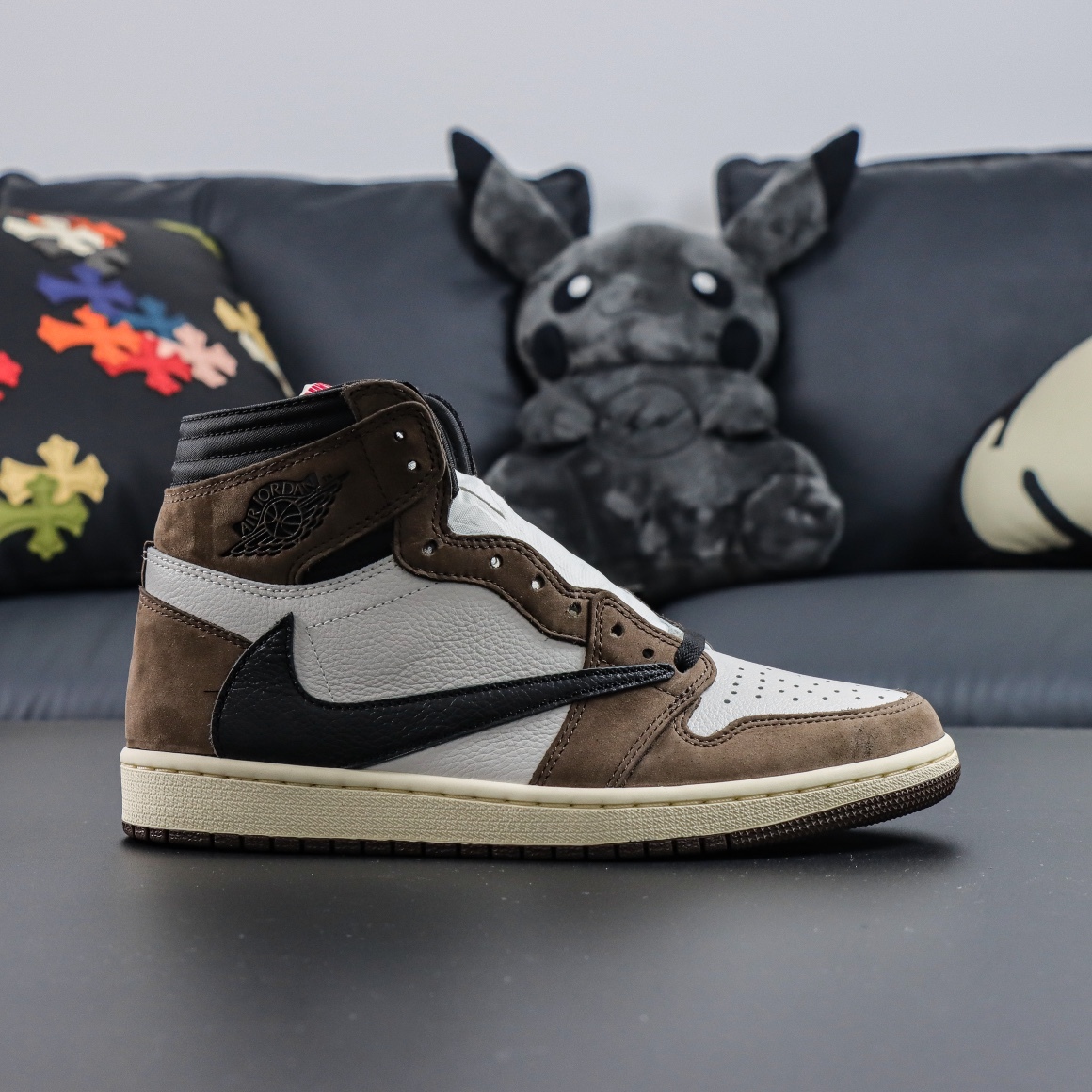 LJR Batch-Travis Scott x Air Jordan 1 High Og Ts Sp "Mocha" CD4487-100