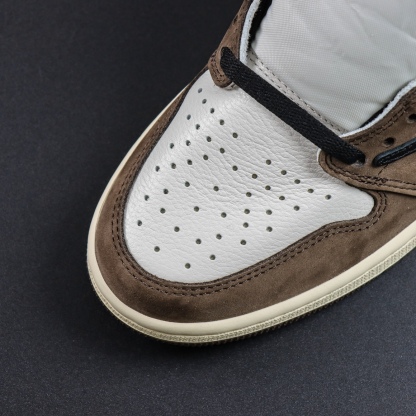 LJR Batch-Travis Scott x Air Jordan 1 High Og Ts Sp "Mocha" CD4487-100