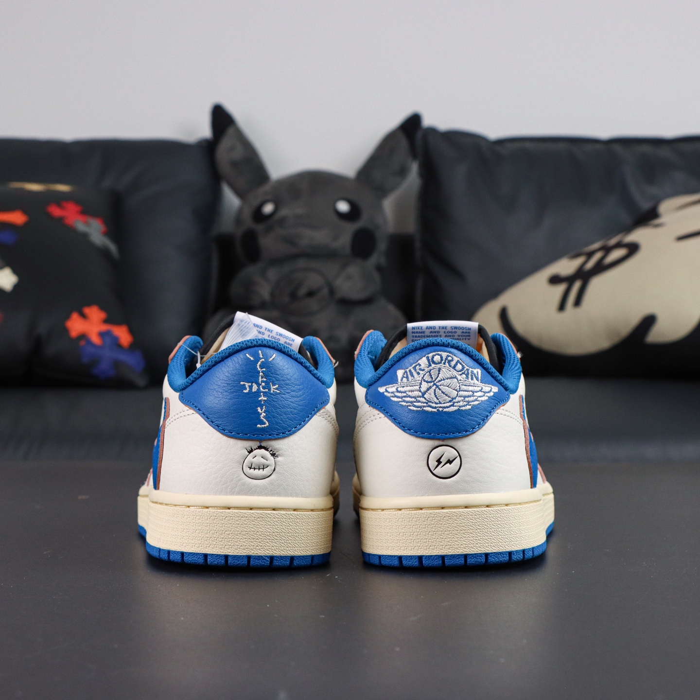 LJR Batch-Travis Scott x Air Jordan 1 Low “ Fragments” DM7866-104