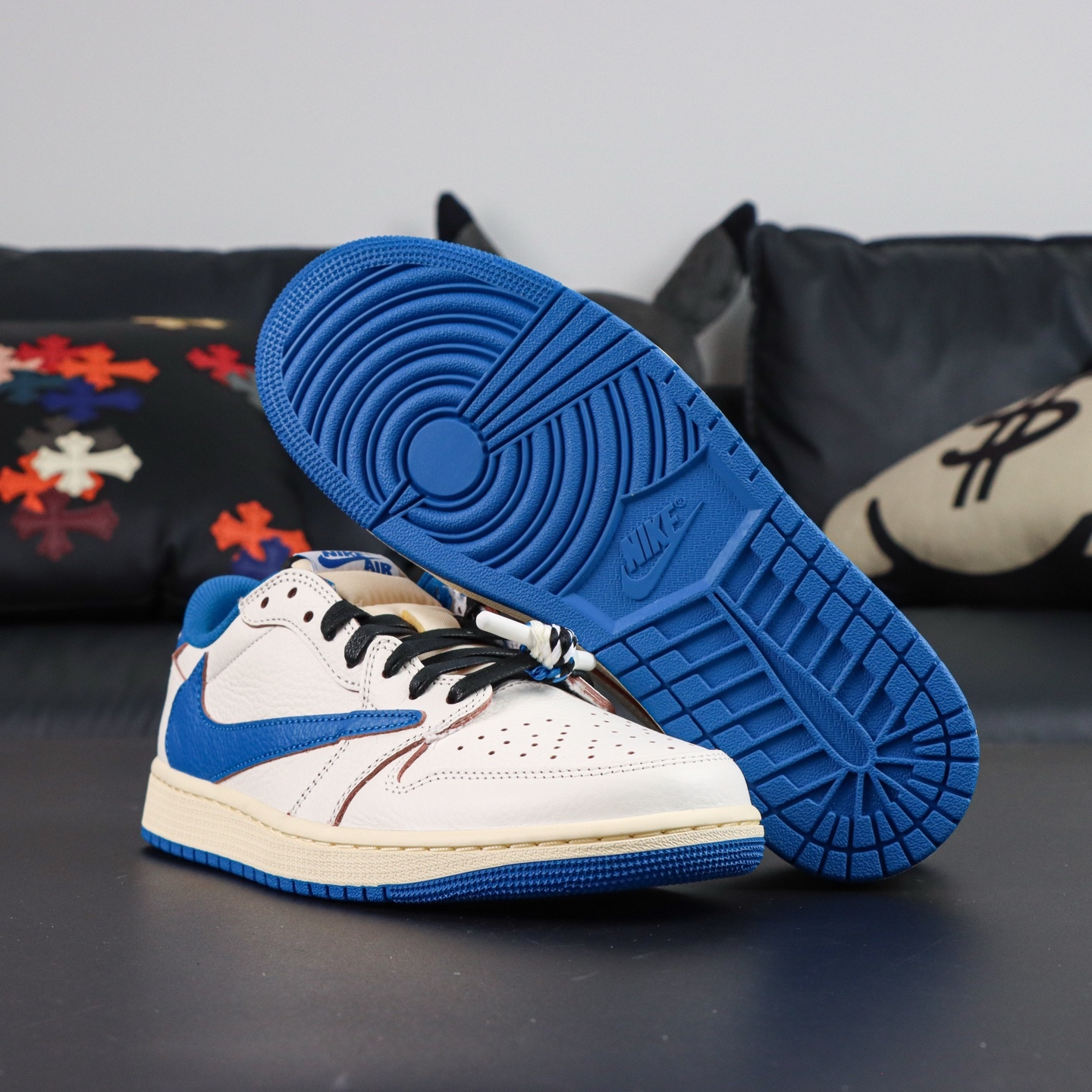 LJR Batch-Travis Scott x Air Jordan 1 Low “ Fragments” DM7866-104