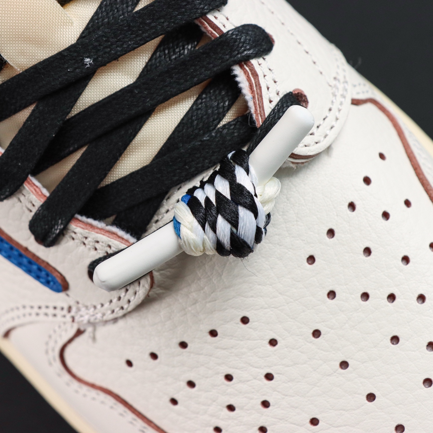 LJR Batch-Travis Scott x Air Jordan 1 Low “ Fragments” DM7866-104