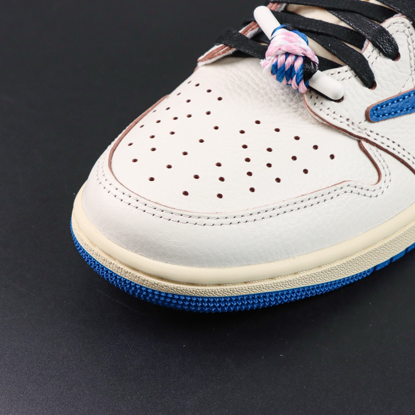 LJR Batch-Travis Scott x Air Jordan 1 Low “ Fragments” DM7866-104