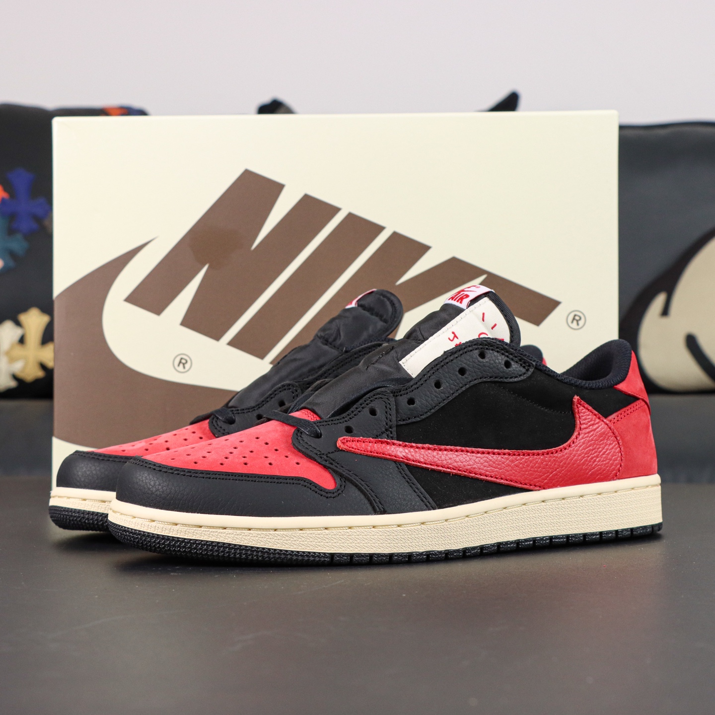 LJR Batch-Travis Scott x Air Jordan 1 Low OG DM7866-061