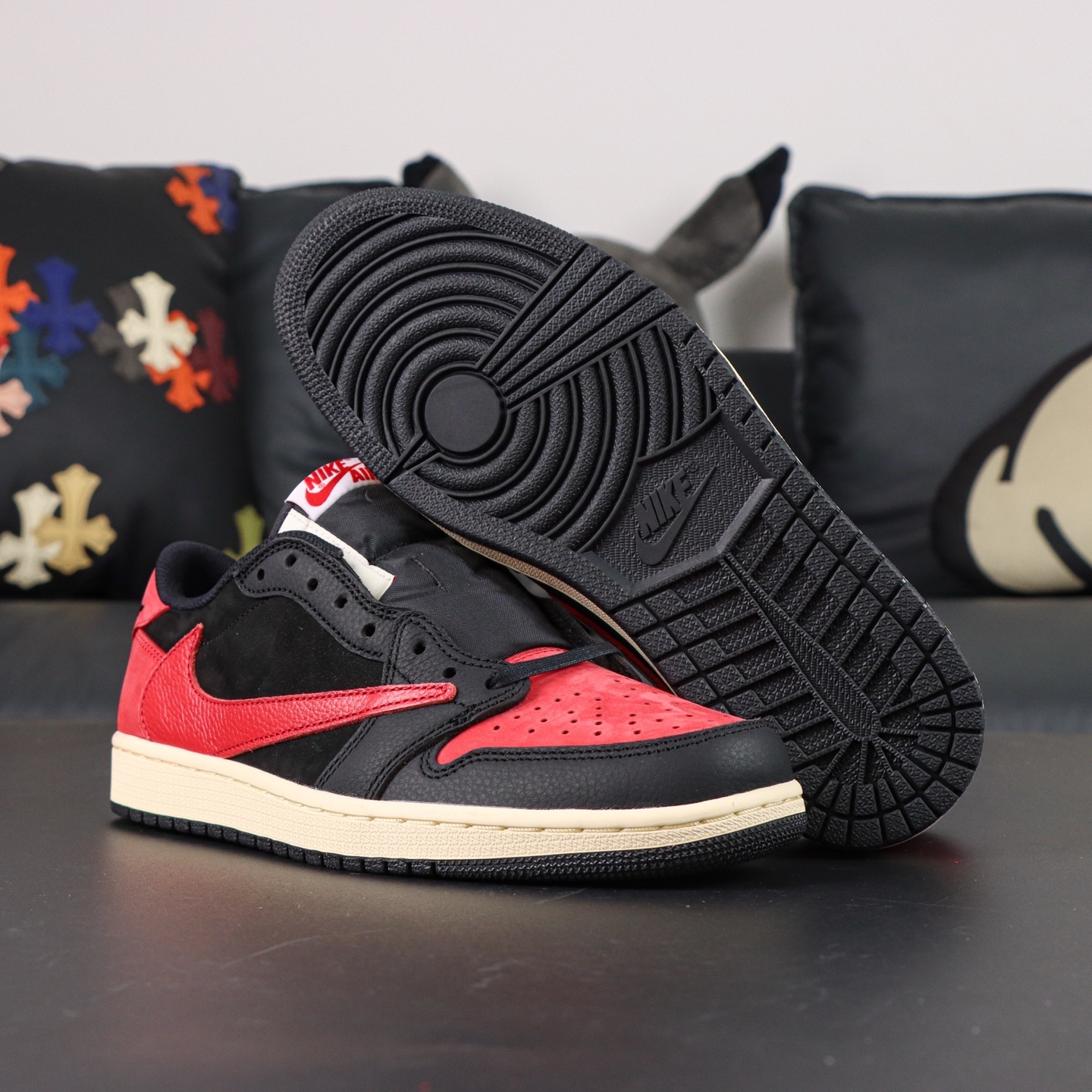 LJR Batch-Travis Scott x Air Jordan 1 Low OG DM7866-061