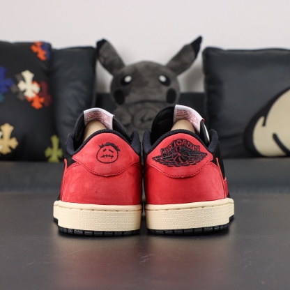 LJR Batch-Travis Scott x Air Jordan 1 Low OG DM7866-061