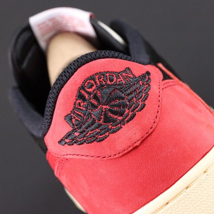 LJR Batch-Travis Scott x Air Jordan 1 Low OG DM7866-061