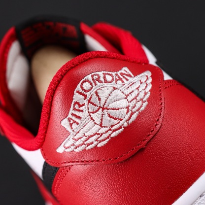 LJR Batch-Travis Scott x Air Jordan 1 Low OG DM7866-101