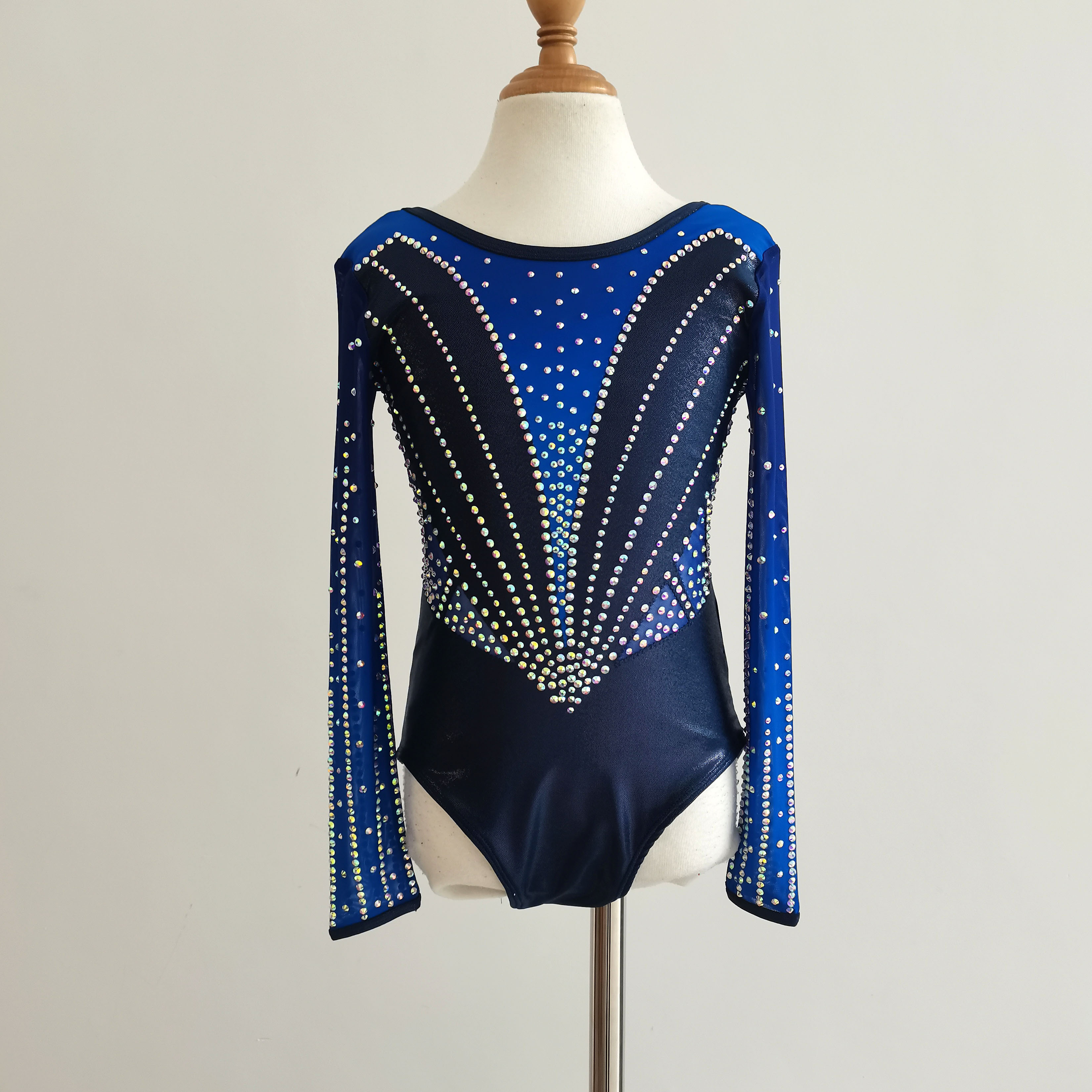 Gymnastics Rhythmic JC381