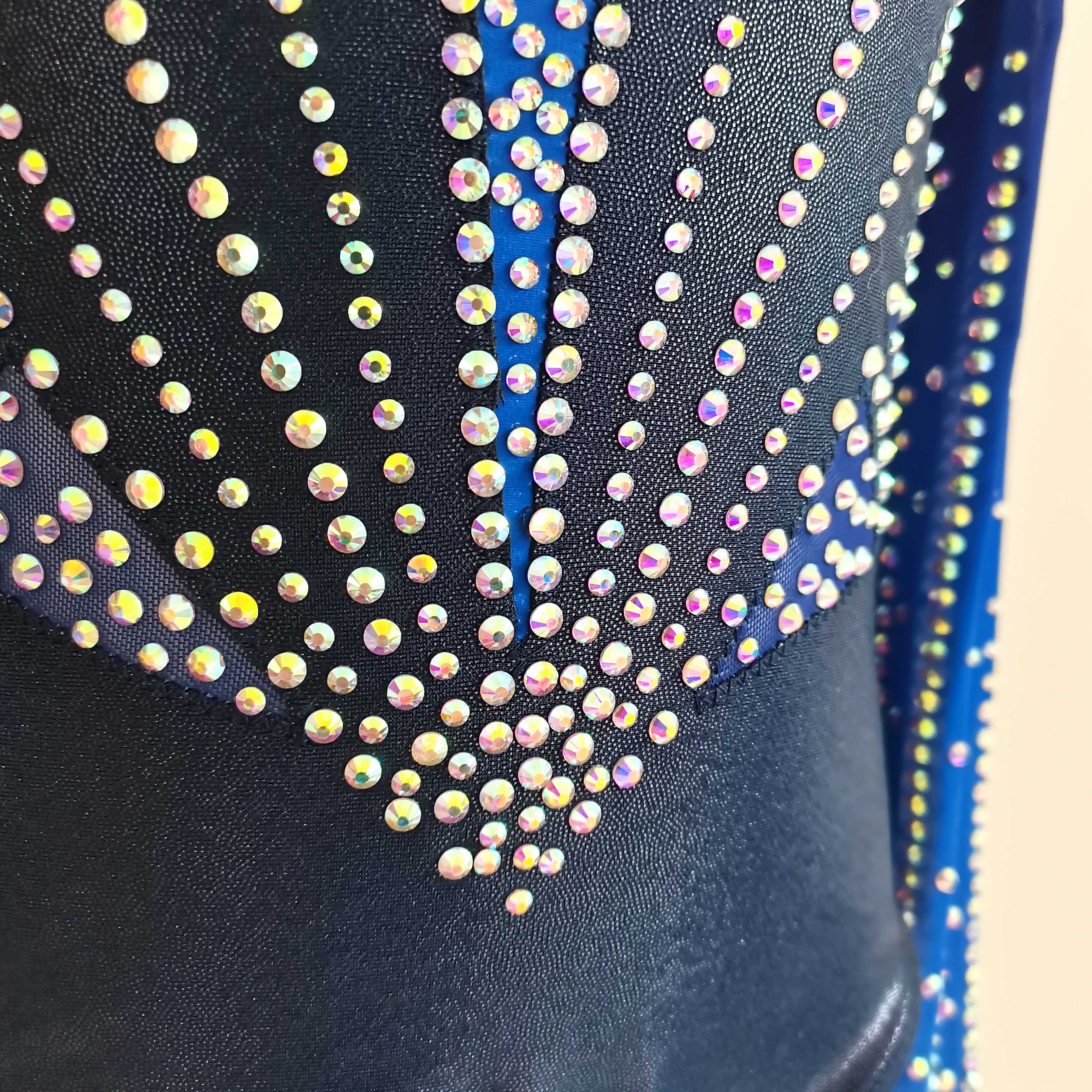 Gymnastics Rhythmic JC381