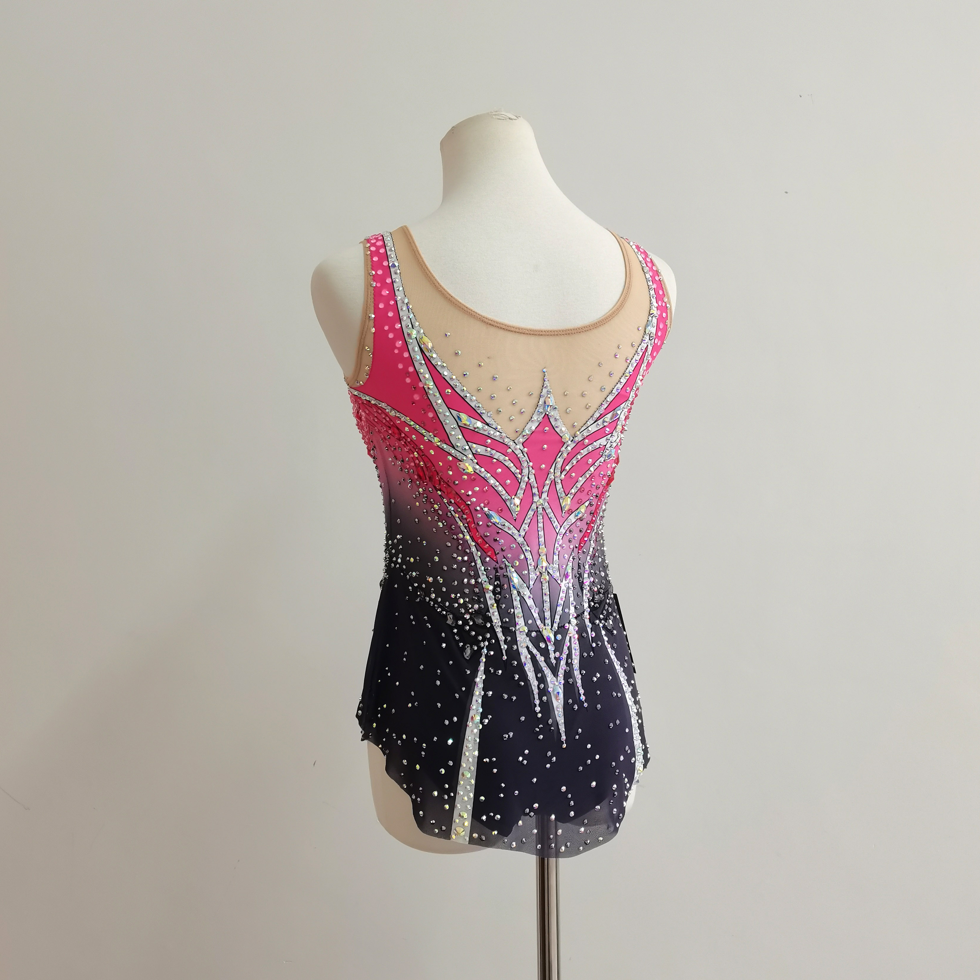 Gymnastics Rhythmic JC376