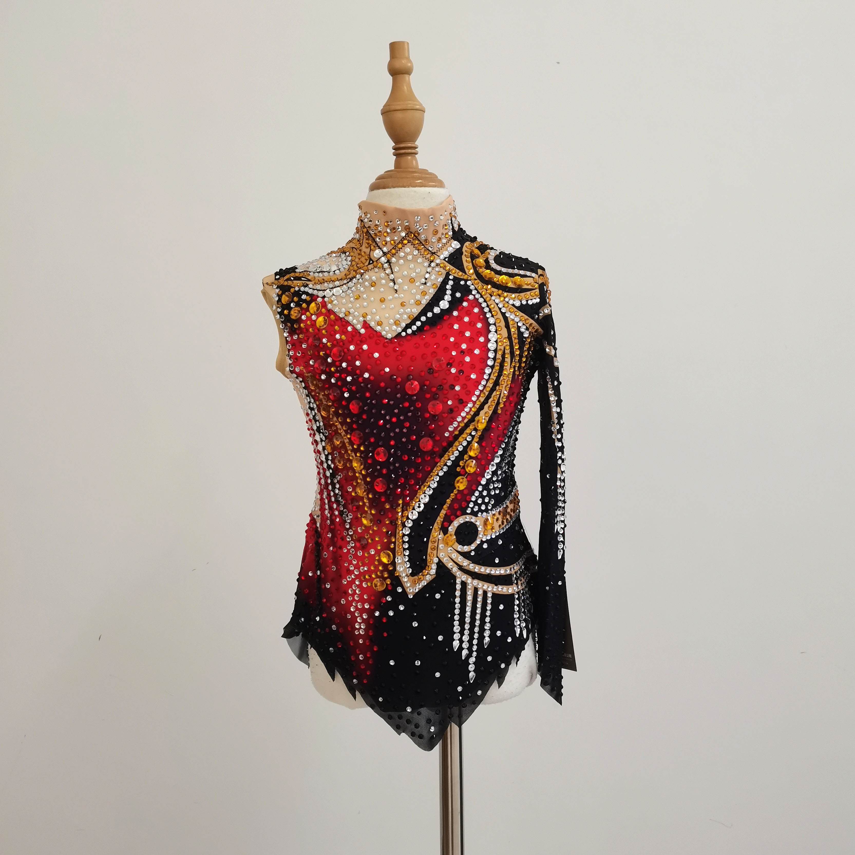 Gymnastics Rhythmic JC425