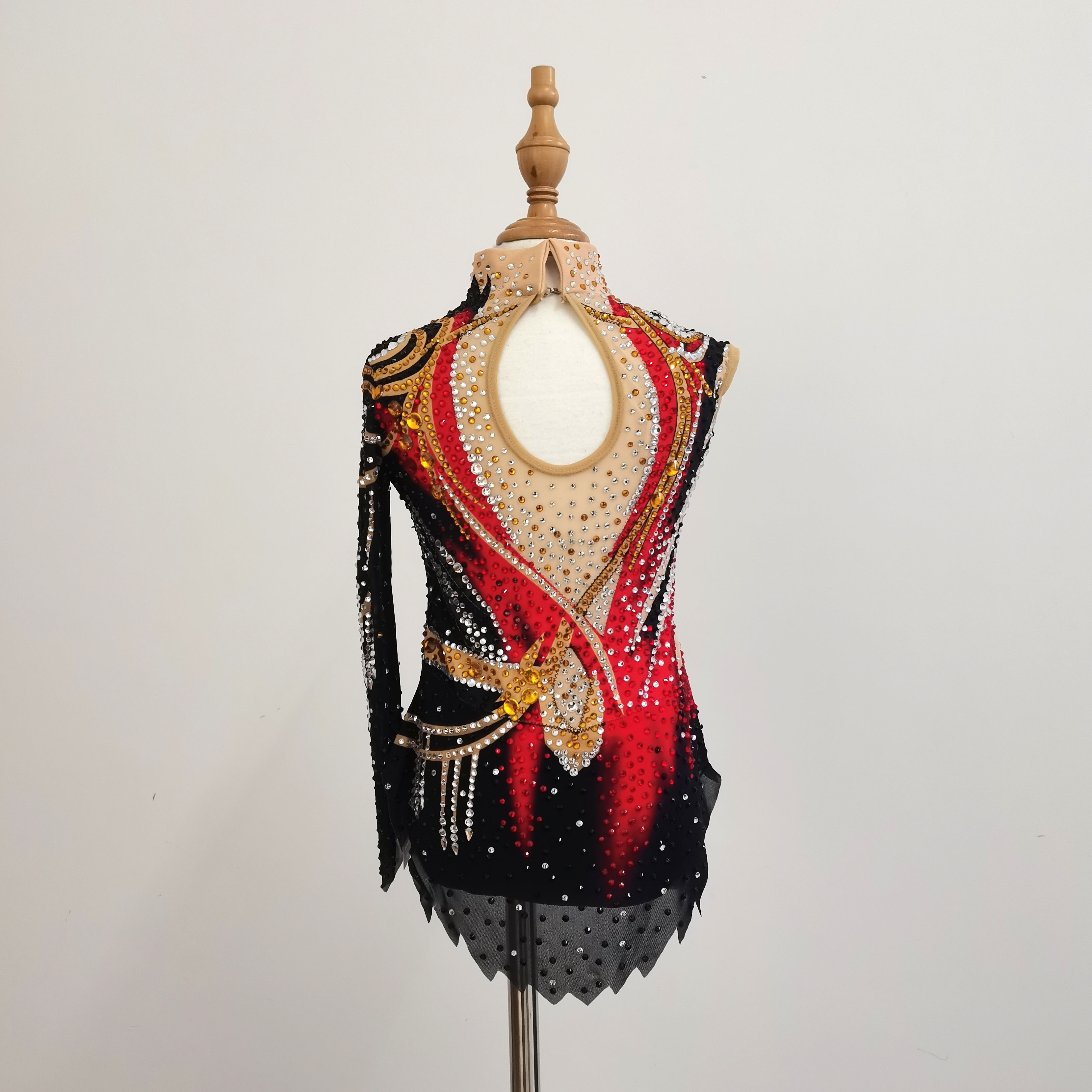 Gymnastics Rhythmic JC425