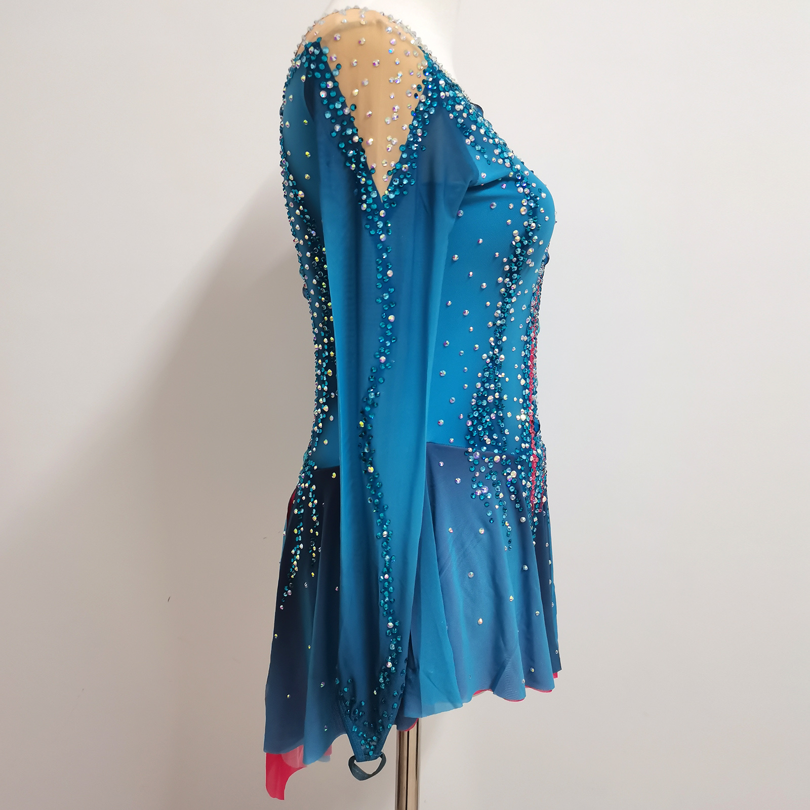 Rhythmic Gymnastics JD1042