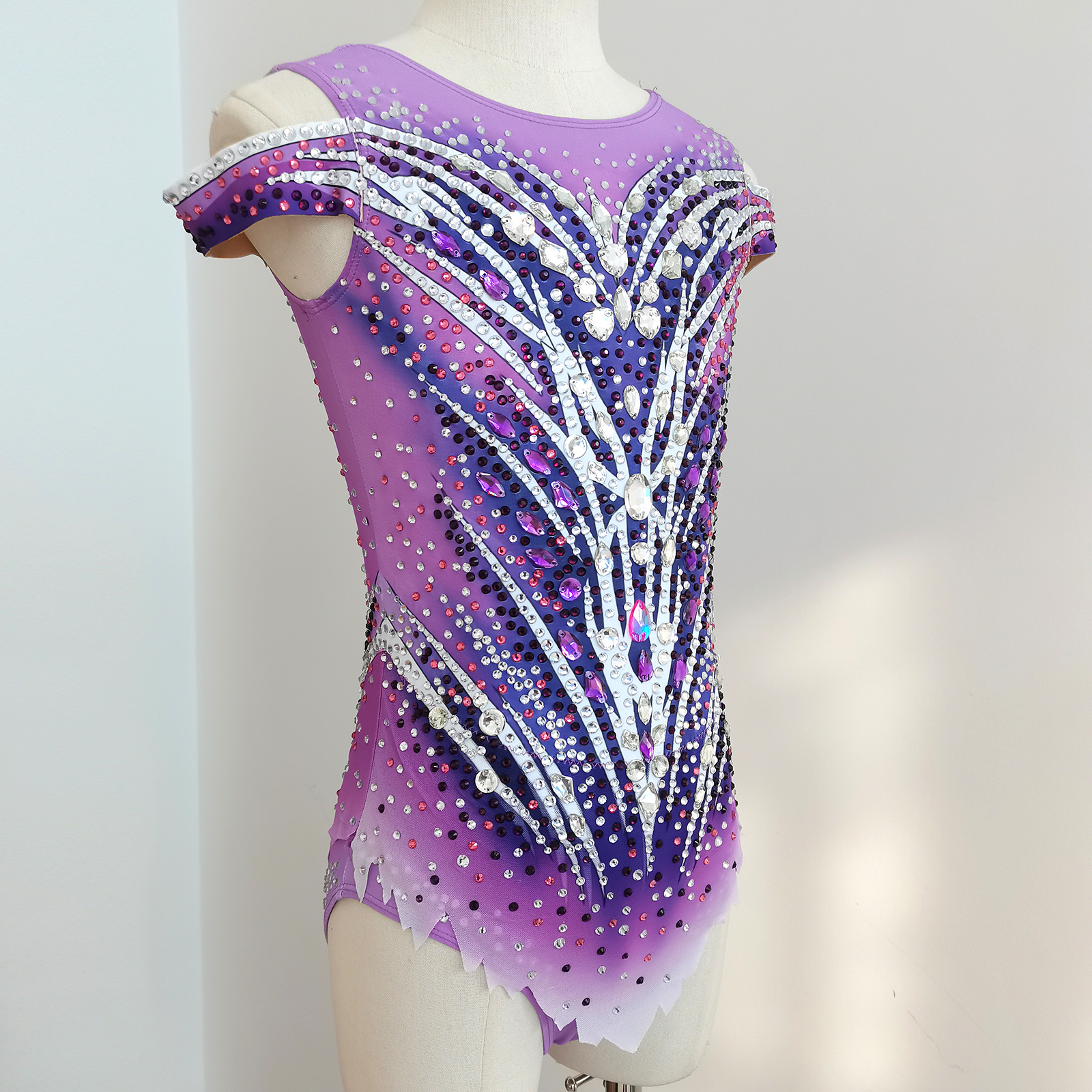 Rhythmic Gymnastics BD8197