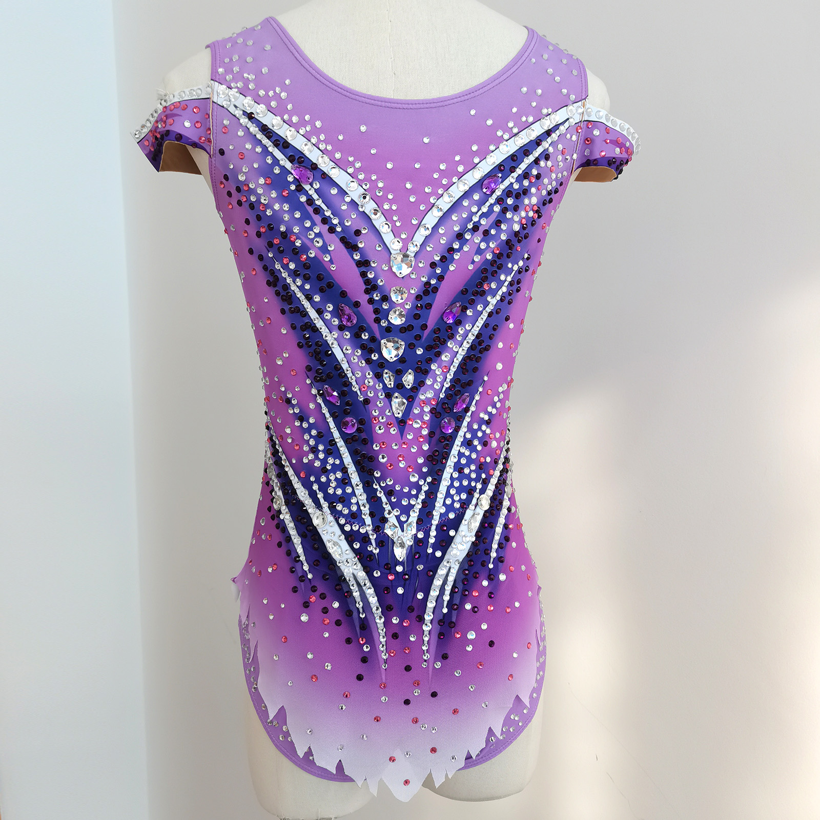 Rhythmic Gymnastics BD8197