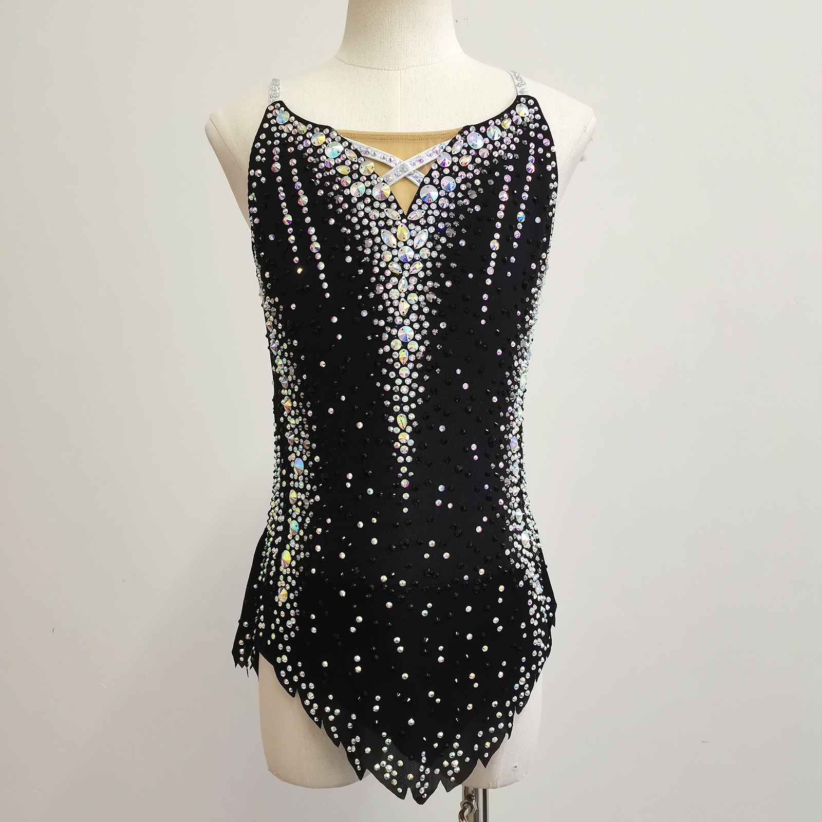 Gymnastics Rhythmic JC613