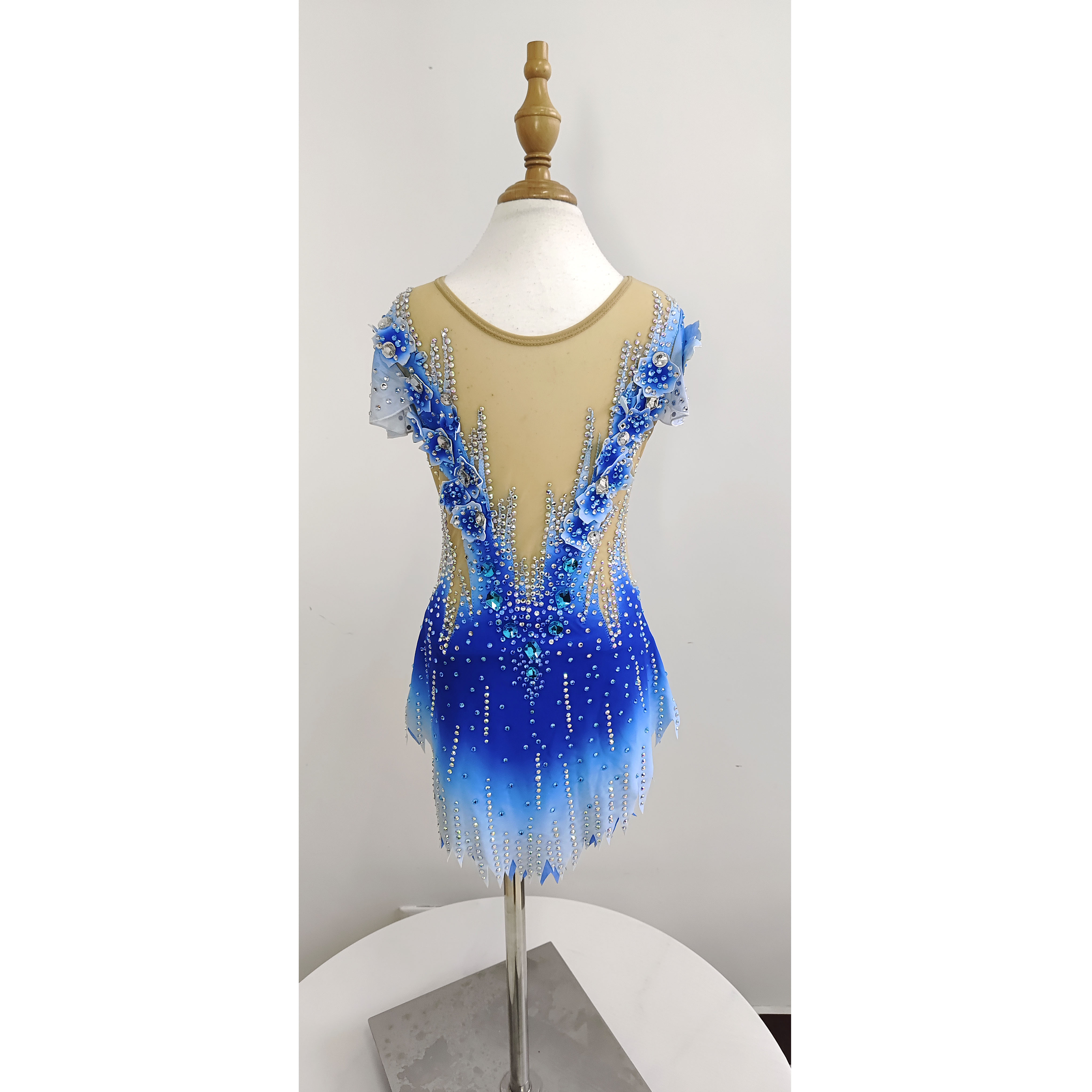 Gymnastics Rhythmic JC646