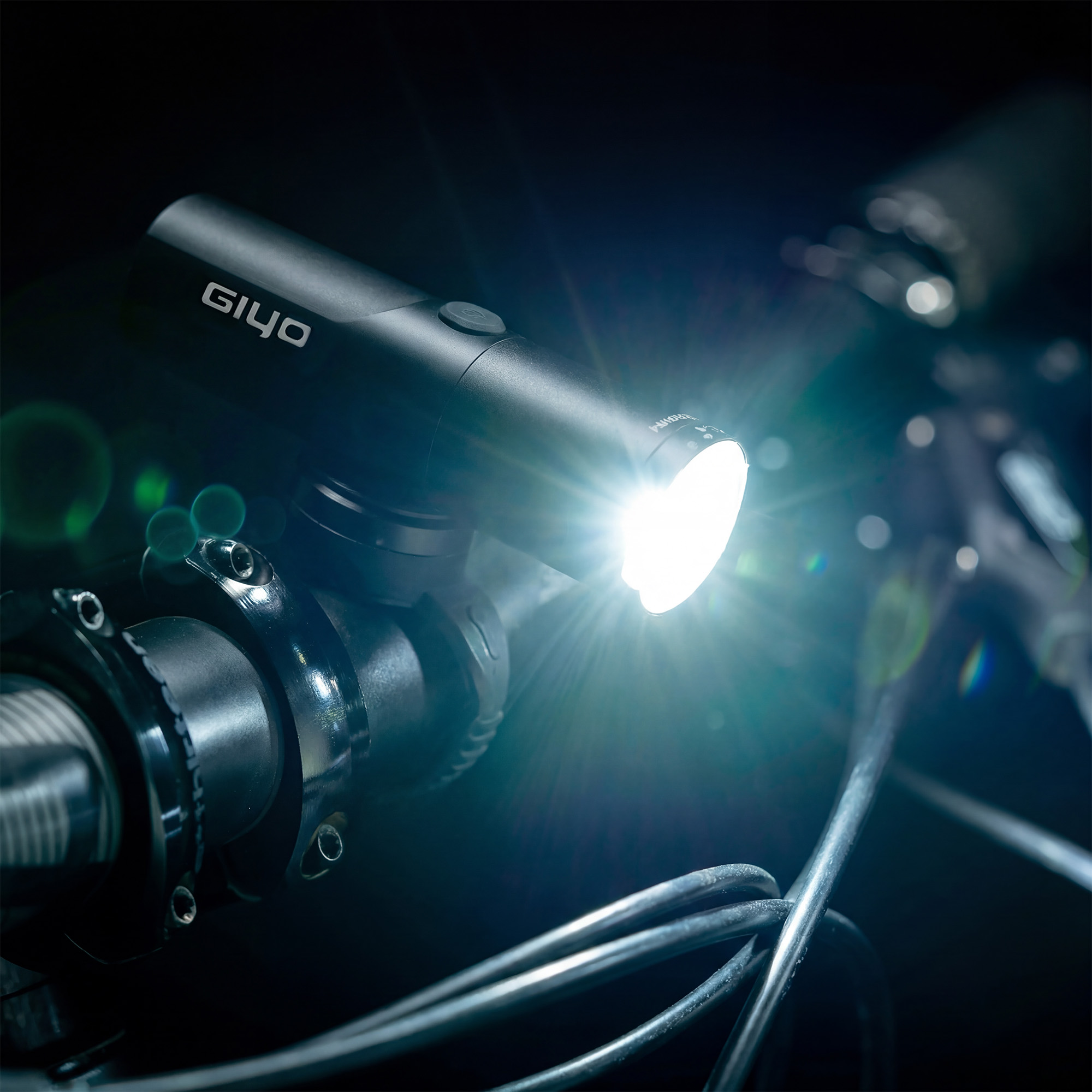 GIYO GL-M1200T Front Bike Light