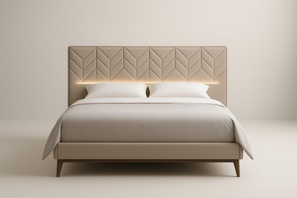 Letto Matrimoniale in Tessuto Beige con Testiera Design e Gambe in Legno