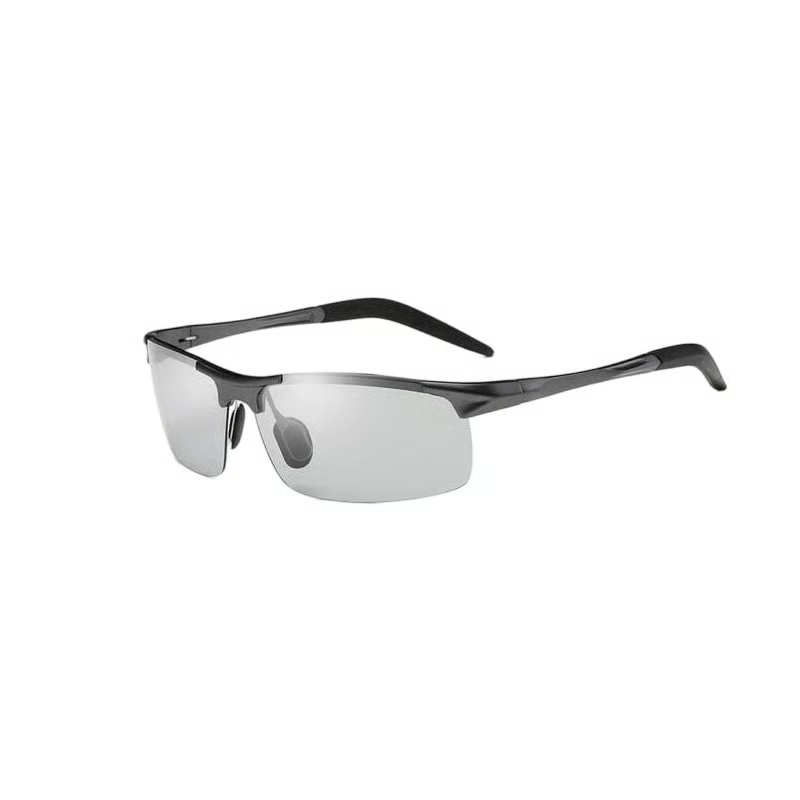 Photochromic Sunglasses with Anti-glare Polarized Lens
